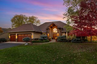 7004 Howard Lane, Eden Prairie, MN 55346