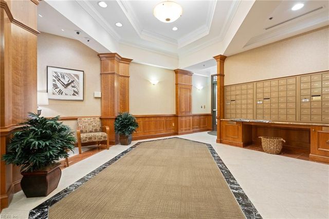 123 College Pl Unit 1204, Norfolk, VA 23510