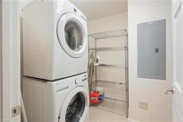 123 College Pl Unit 1204, Norfolk, VA 23510