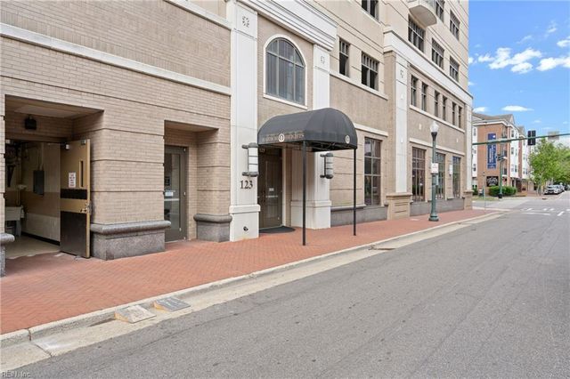 123 College Pl Unit 1204, Norfolk, VA 23510