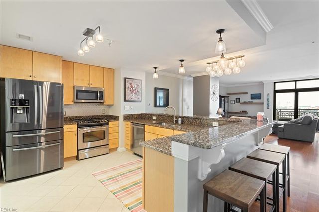 123 College Pl Unit 1204, Norfolk, VA 23510