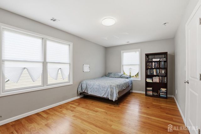 24 Campbell Avenue, Edison, NJ 08817