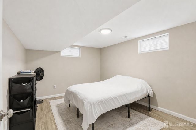 24 Campbell Avenue, Edison, NJ 08817