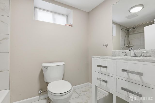 24 Campbell Avenue, Edison, NJ 08817