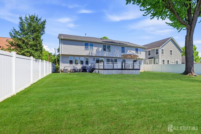24 Campbell Avenue, Edison, NJ 08817