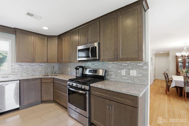 24 Campbell Avenue, Edison, NJ 08817