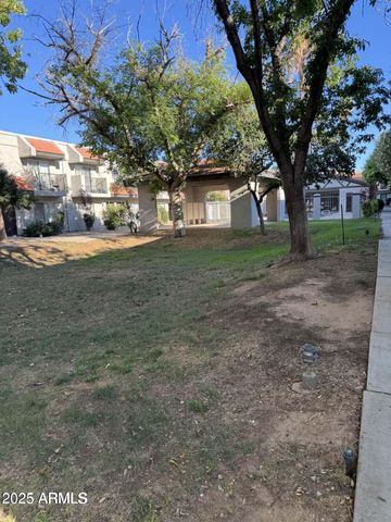 18239 N 40TH Street 115, Phoenix, AZ 85032