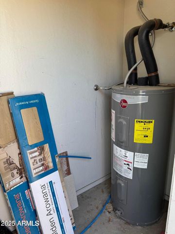 18239 N 40TH Street 115, Phoenix, AZ 85032