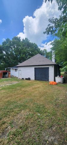 2457 Elmwood Drive, Wills Point, TX 75169