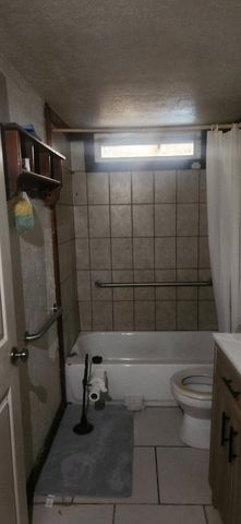 2457 Elmwood Drive, Wills Point, TX 75169