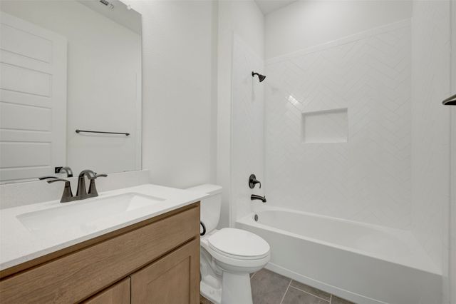 2091 Pine Grove Lane, Arlington, TX 76005