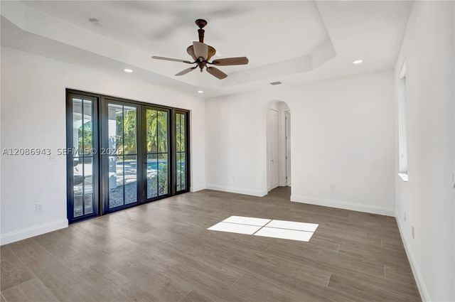 7935 SW 168th St, Palmetto Bay, FL 33157