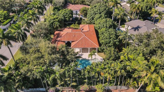 7935 SW 168th St, Palmetto Bay, FL 33157
