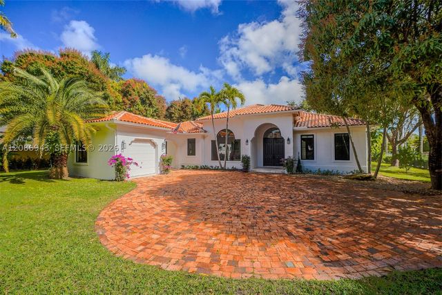7935 SW 168th St, Palmetto Bay, FL 33157