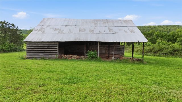 16940 Highway 71, Winslow, AR 72959