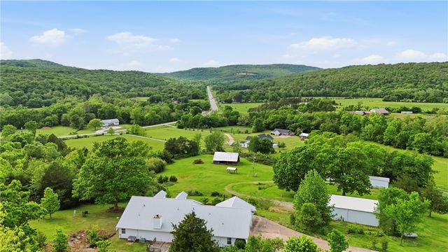 16940 Highway 71, Winslow, AR 72959