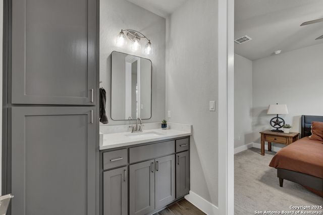 1235 smoky loop, New Braunfels, TX 78132