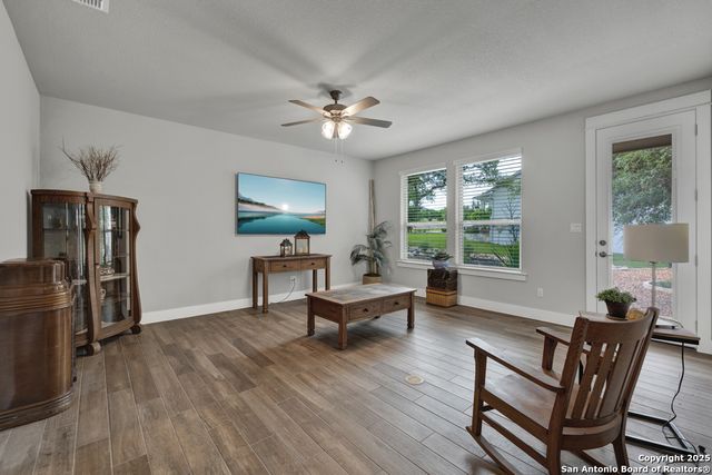 1235 smoky loop, New Braunfels, TX 78132