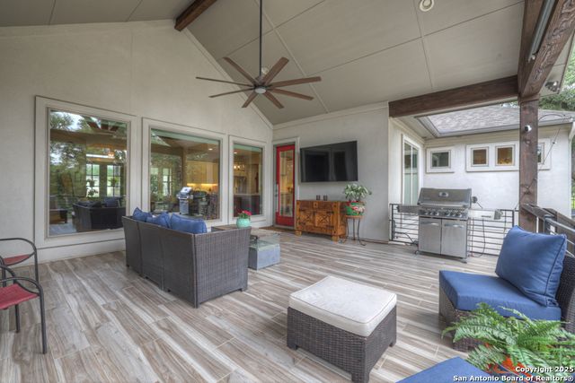 1235 smoky loop, New Braunfels, TX 78132