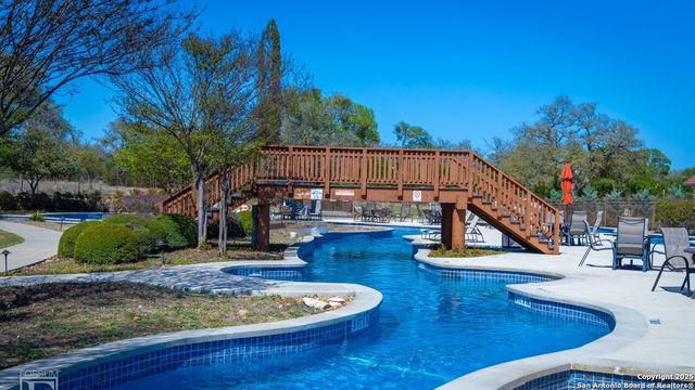 1235 smoky loop, New Braunfels, TX 78132