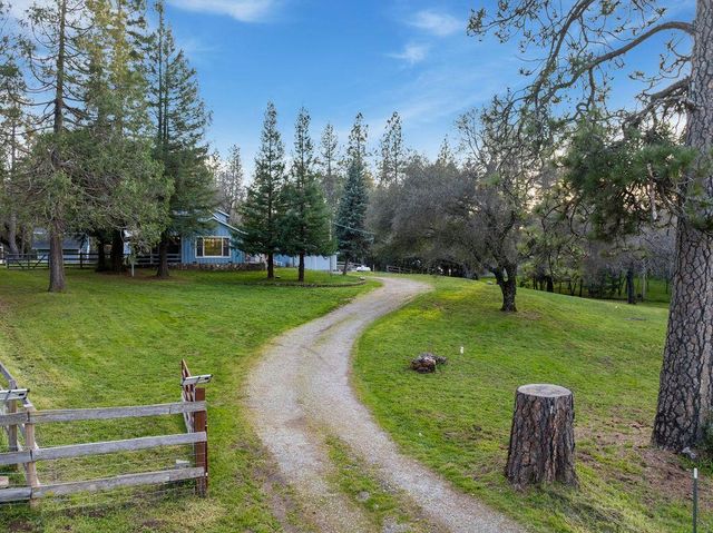 7041 Mount Aukum Rd, Somerset, CA 95684