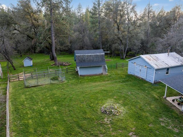 7041 Mount Aukum Rd, Somerset, CA 95684