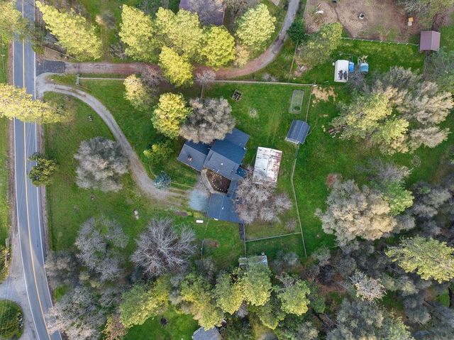 7041 Mount Aukum Rd, Somerset, CA 95684