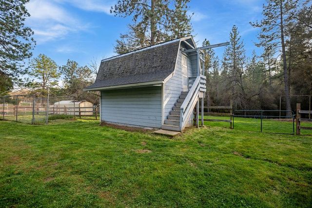 7041 Mount Aukum Rd, Somerset, CA 95684