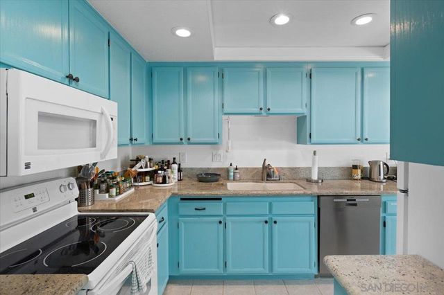 1651 S Juniper St 242, Escondido, CA 92025