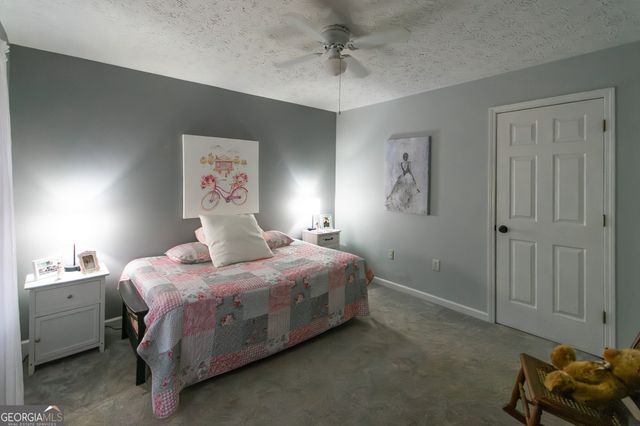 25 Stephanie Drive, Newnan, GA 30265