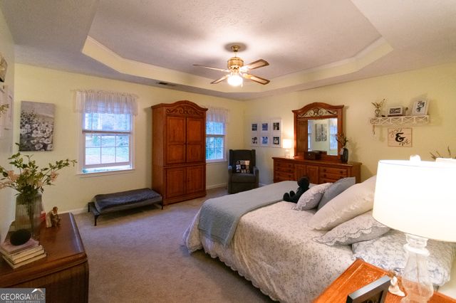 25 Stephanie Drive, Newnan, GA 30265