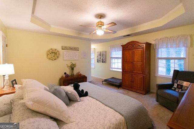 25 Stephanie Drive, Newnan, GA 30265