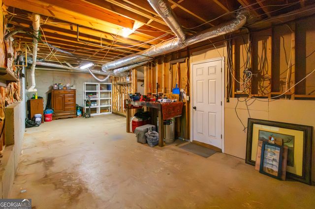 25 Stephanie Drive, Newnan, GA 30265