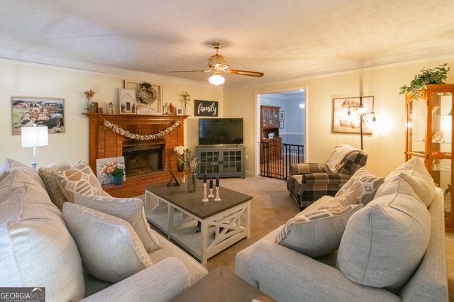 25 Stephanie Drive, Newnan, GA 30265