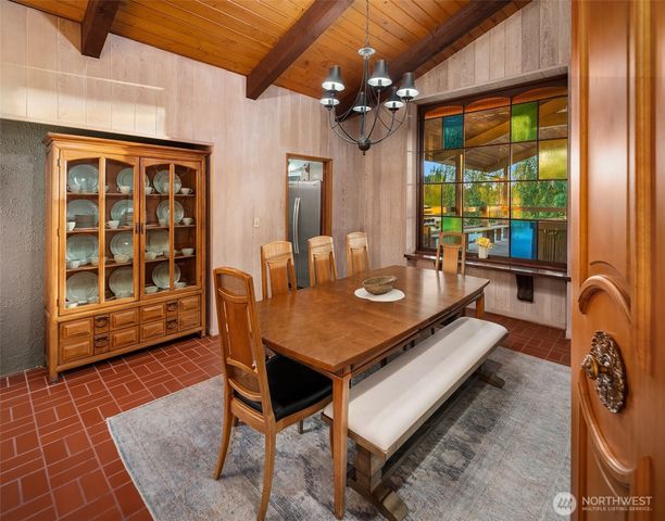 405 Lakeshore Drive, Centralia, WA 98531