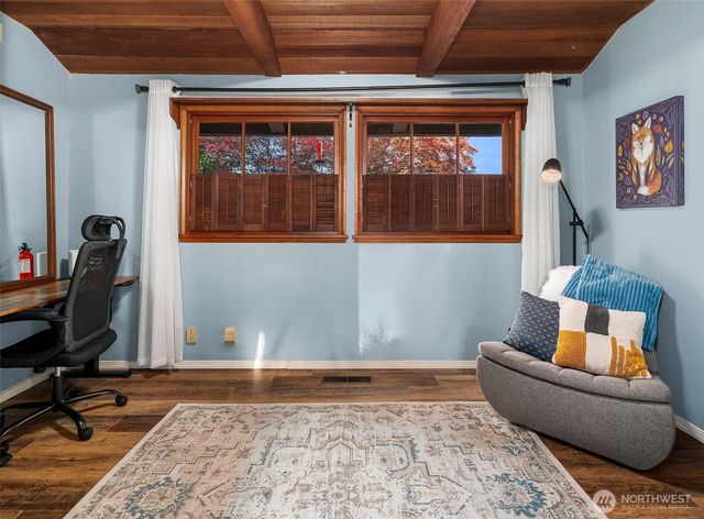 405 Lakeshore Drive, Centralia, WA 98531