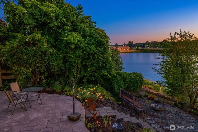 405 Lakeshore Drive, Centralia, WA 98531