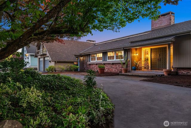 405 Lakeshore Drive, Centralia, WA 98531
