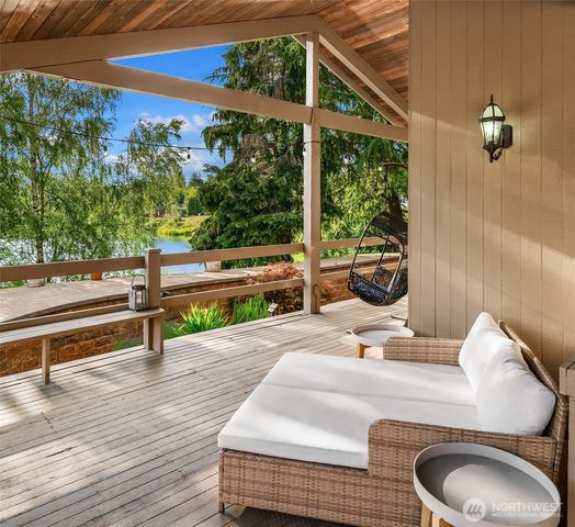 405 Lakeshore Drive, Centralia, WA 98531