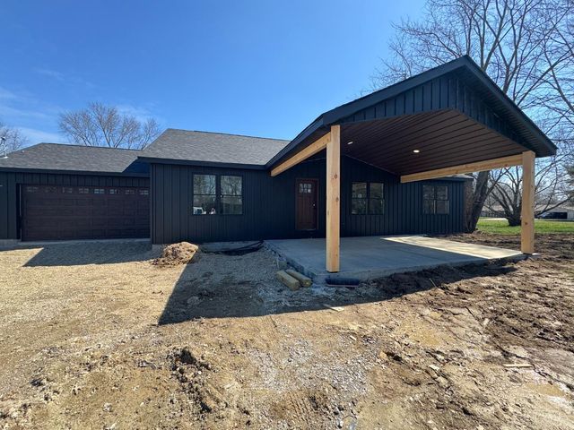 742 Odenwald Drive, Fayetteville, OH 45118