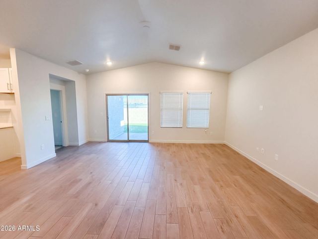 3052 W BENT TREE Drive, Phoenix, AZ 85083