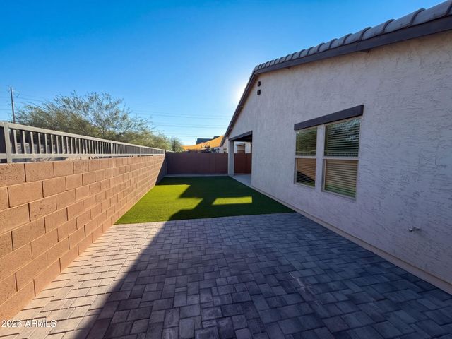 3052 W BENT TREE Drive, Phoenix, AZ 85083