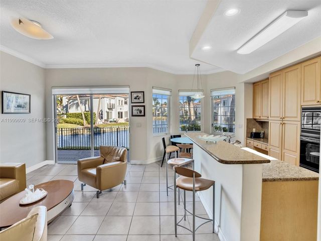 20780 NE 32nd Avenue, Aventura, FL 33180