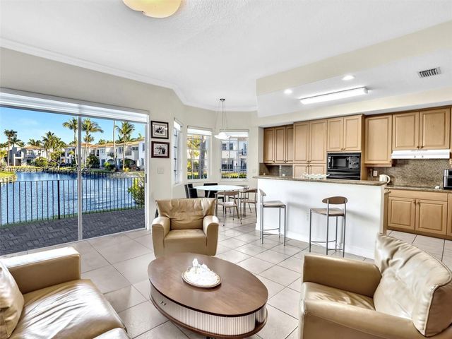 20780 NE 32nd Avenue, Aventura, FL 33180