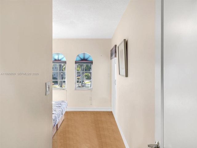 20780 NE 32nd Avenue, Aventura, FL 33180