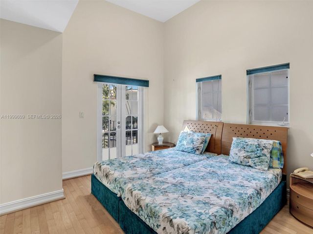 20780 NE 32nd Avenue, Aventura, FL 33180