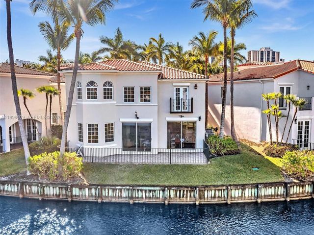 20780 NE 32nd Avenue, Aventura, FL 33180