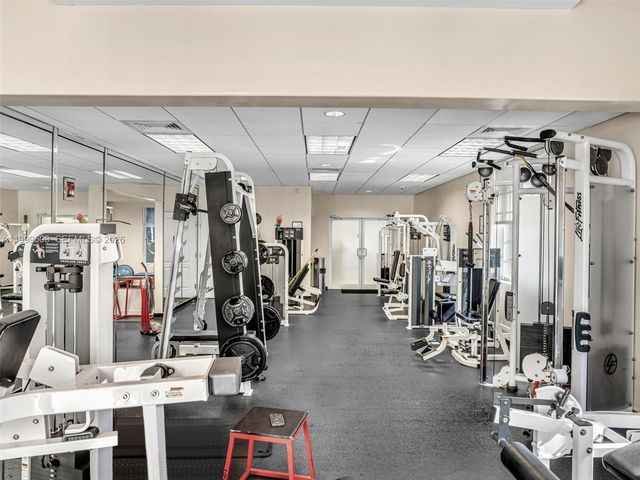 20780 NE 32nd Avenue, Aventura, FL 33180