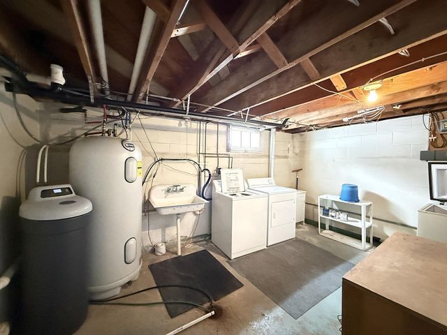 31 W Wilkening Avenue, Appleton, MN 56208