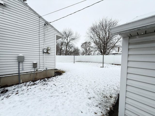 31 W Wilkening Avenue, Appleton, MN 56208